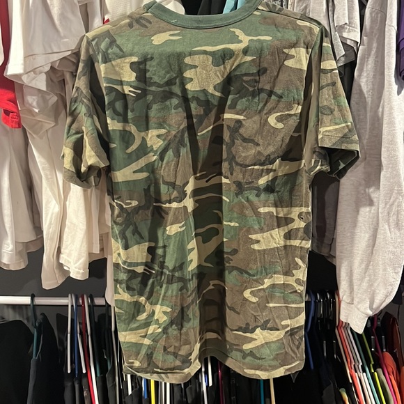 Vintage Single stitch Camo shirt - Picture 3 of 5